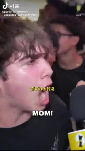 😂这也太敢说了！纽约球迷激动大吼：布伦森，你可以X我冯！！